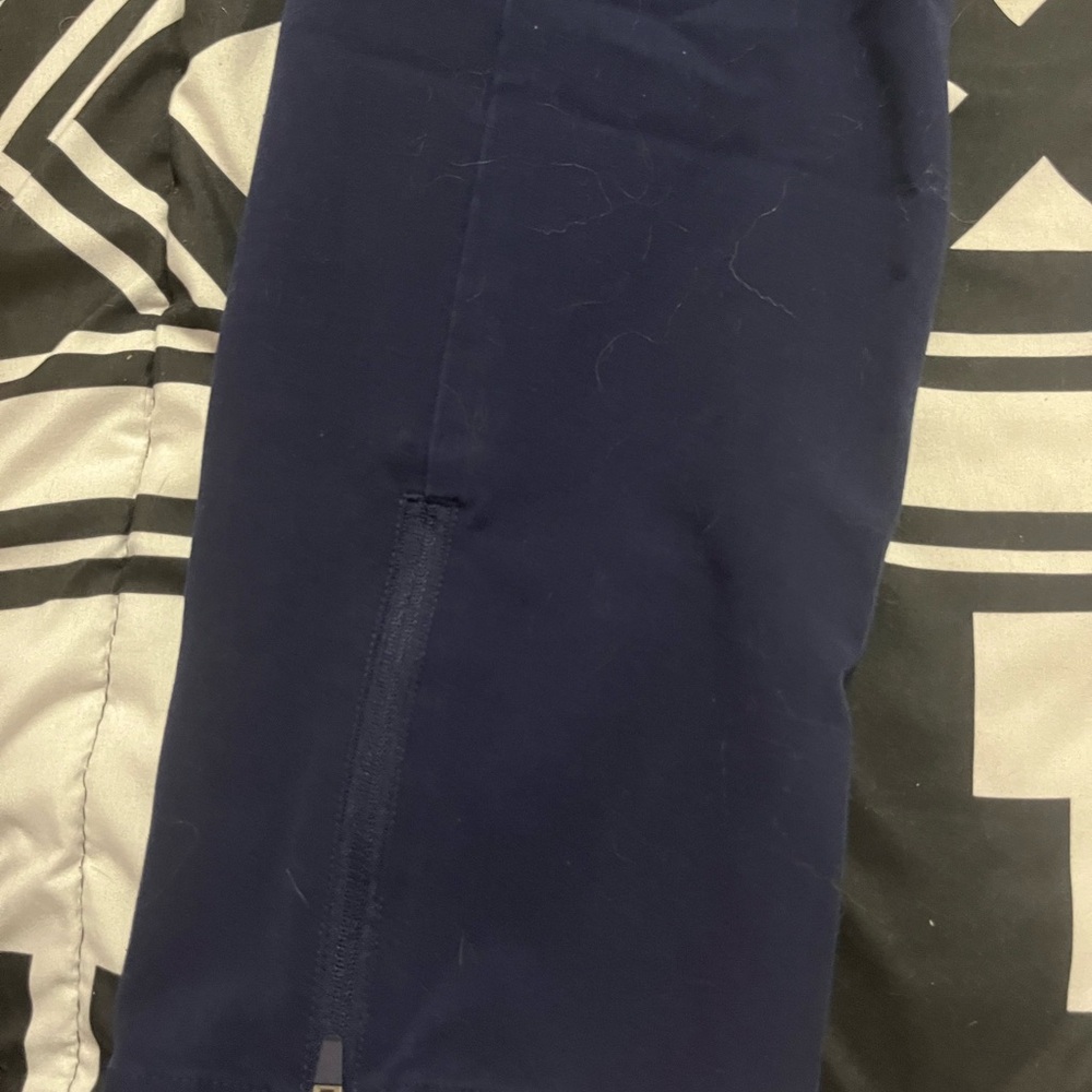 S Figs straight leg pants in navy blue - Picture 4 of 4